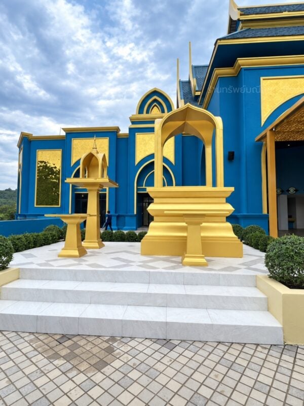 ศาลพระพรหมโมเดิร์น PS-0017 ขนาด 30 นิ้ว ติดตั้งคู่ศาลพระภูมิ