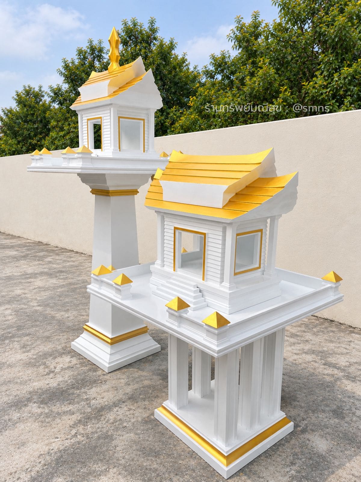 ชุดศาล MD-0015 มุมเฉียงด้านศาลตายายสีขาวทอง